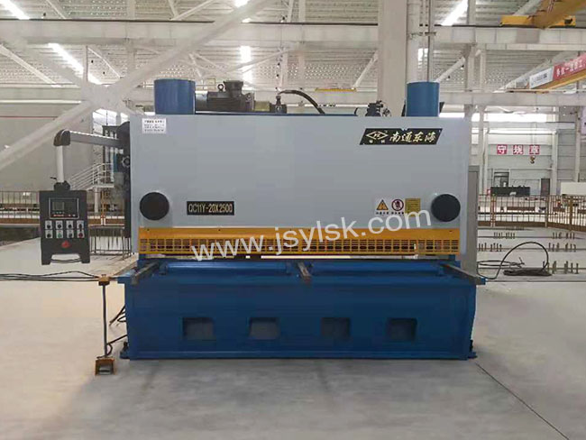 QC11Y-20*2500液壓剪板機